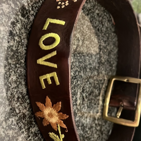 Linea Pelle embroidered leather love bird belt size LARGE - Picture 7 of 13